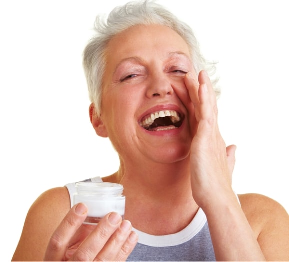 7 Secrets to Maintain the Glow of Your Skin Even at 60